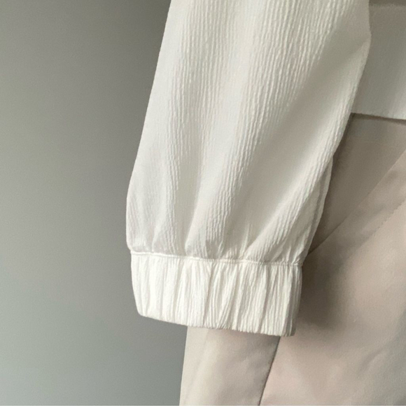 Lululemon In Depth Jacket - 4 - Picture 12 of 17